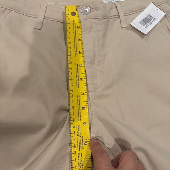 NWT AG The Caden Tailored Trouser Womens Pants Beige Khakis Size 28X 26 Measured - Picture 5 of 11